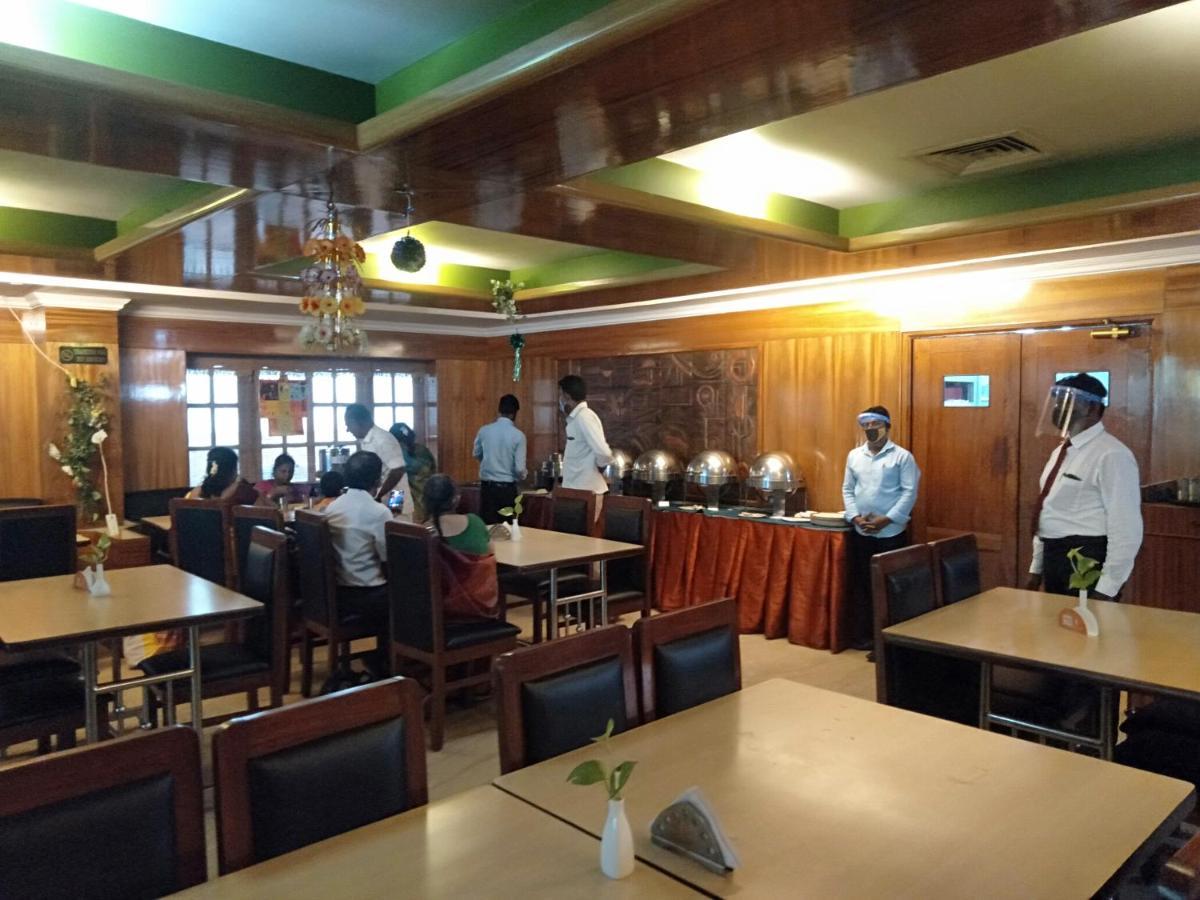 Hotel Sonas Tiruchirappalli エクステリア 写真