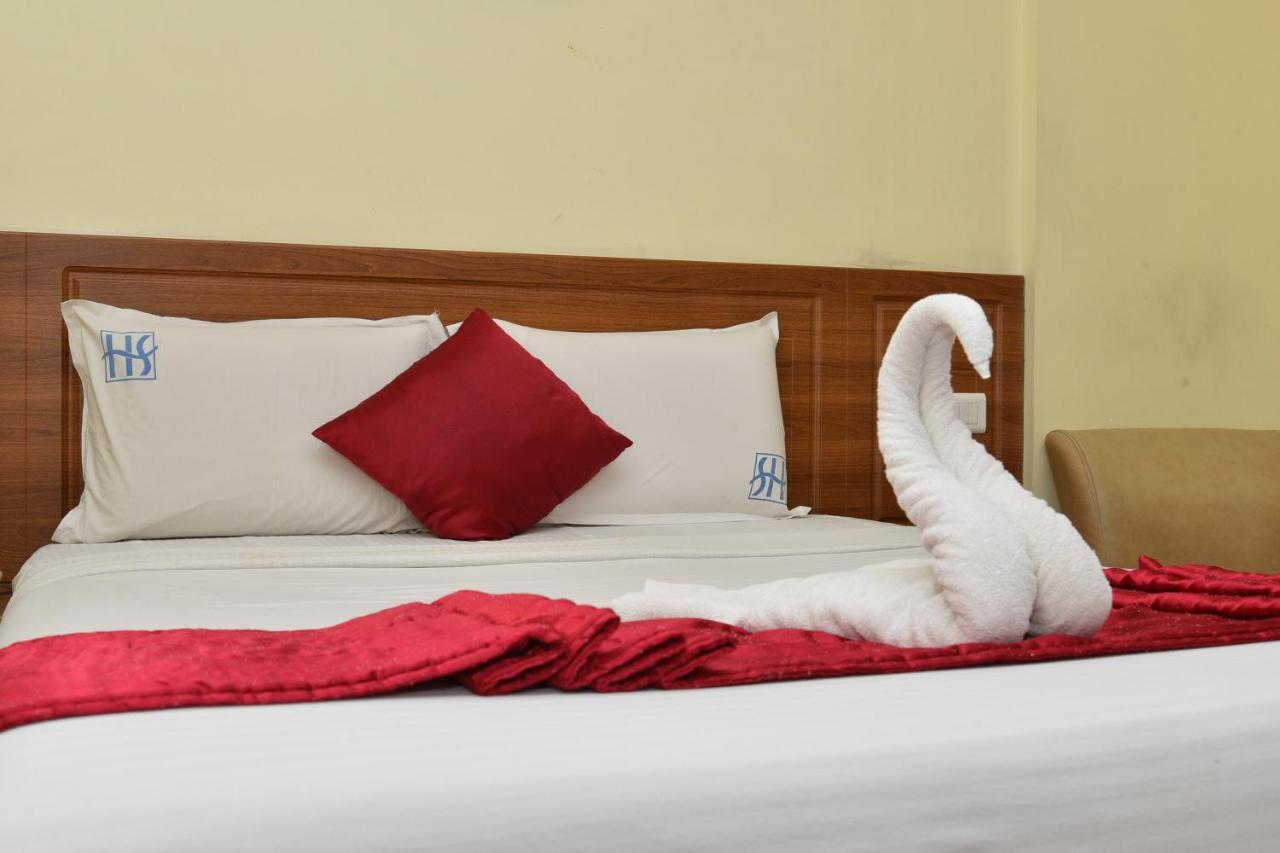 Hotel Sonas Tiruchirappalli エクステリア 写真