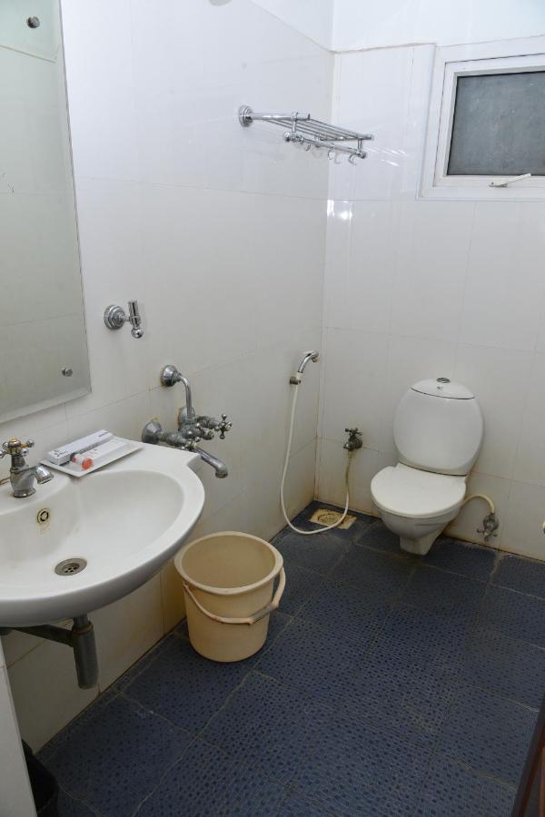 Hotel Sonas Tiruchirappalli エクステリア 写真